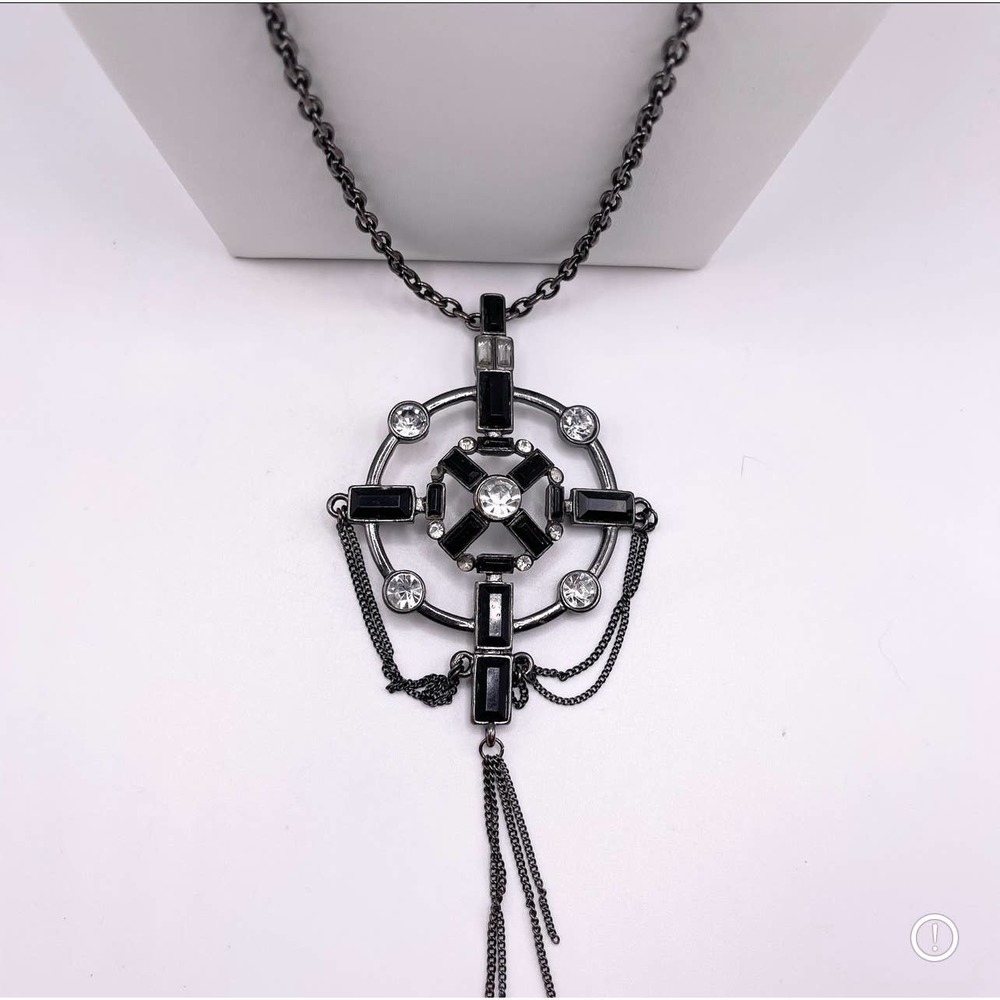 Guess Necklace Gunmetal Crystals Pendant Lariat 26" Chain Costume Jewelry